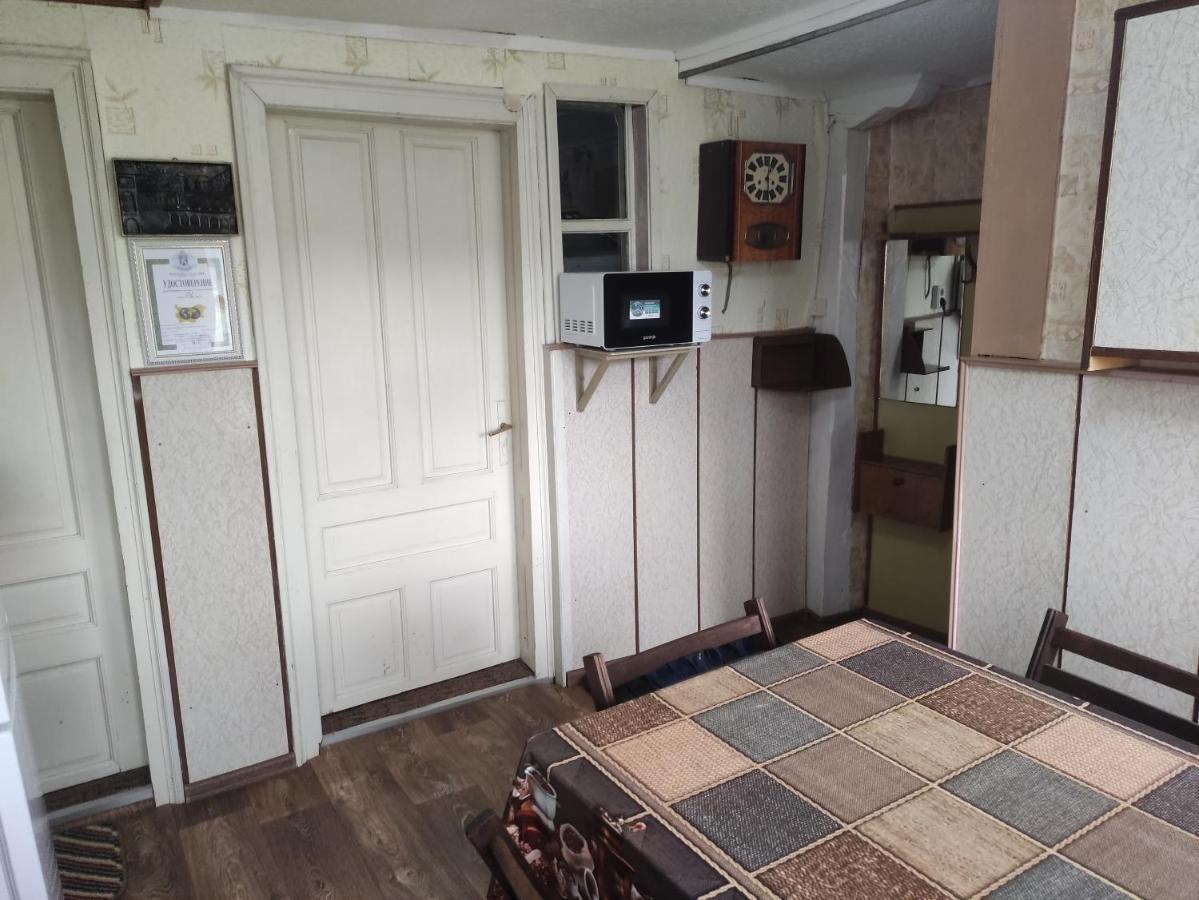 Holiday Home Lyubovo Gabrovo Exterior photo
